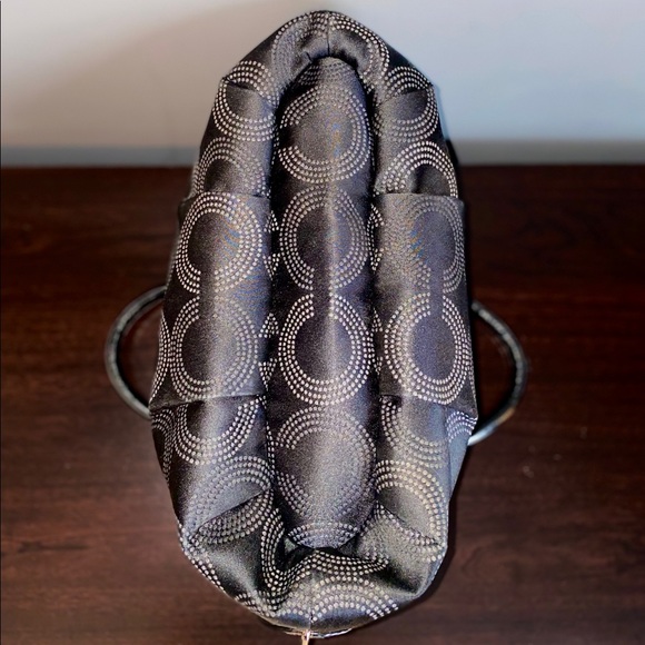 Vintage Black Coach Carry All - Picture 7 of 8